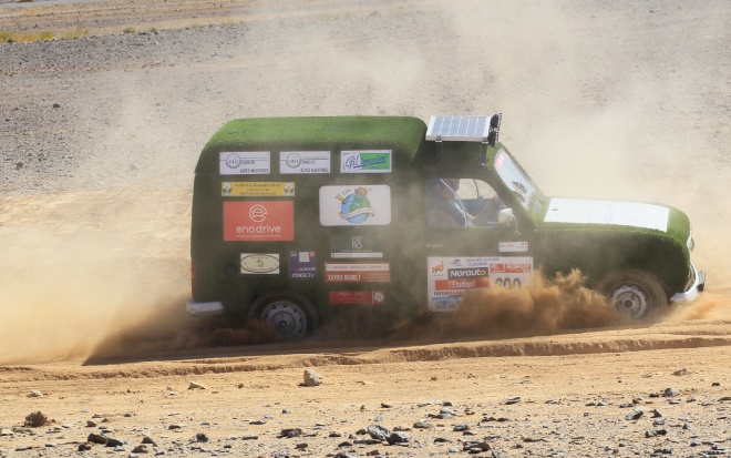 autour du voyage list 4l trophy